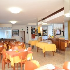 La sala colazione dell'Hotel Meublé Zenith