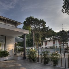 Exterior of hotel Erica in Lignano