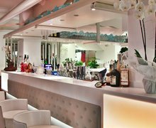 H2no Cocktail Bar a Lignano